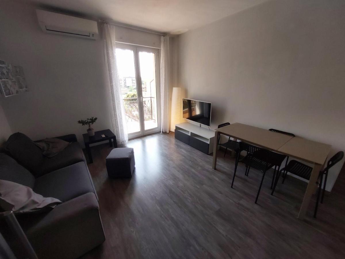Apartament Casa Laura Ventimiglia Zewnętrze zdjęcie