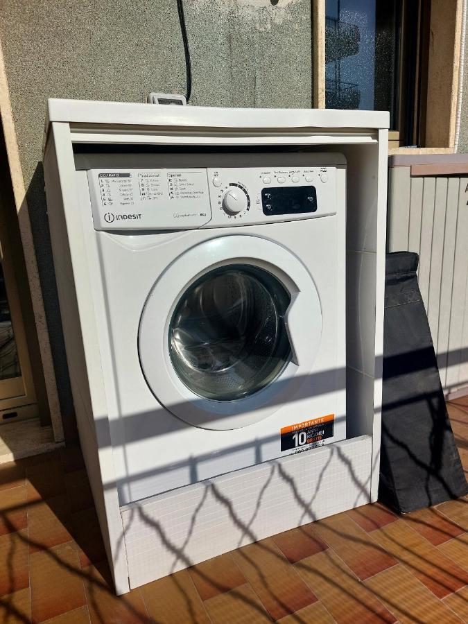 Apartament Casa Laura Ventimiglia Zewnętrze zdjęcie